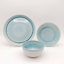 Cargar imagen en el visor de la galería, Reactive Blue Glaze Stoneware Dinnerware Set Plates Bowls