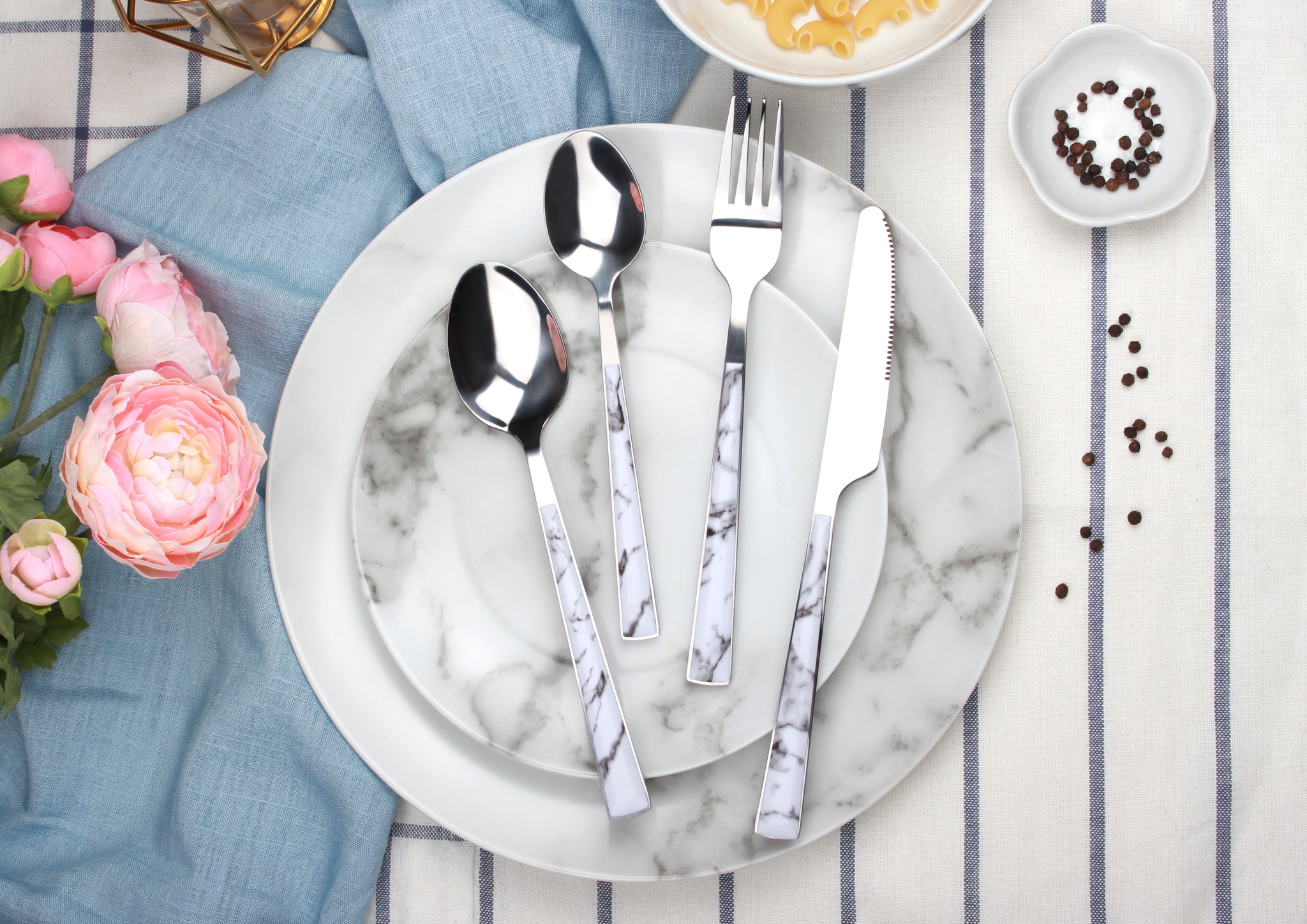 White Handle Cutlery Sets Pax 4 Piece Set (18/8 Stainless Steel - View #13